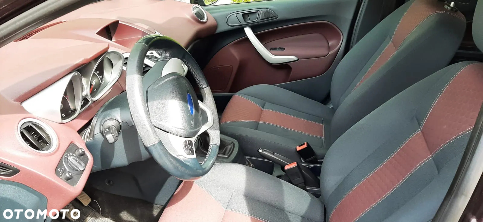 Ford Fiesta - 6
