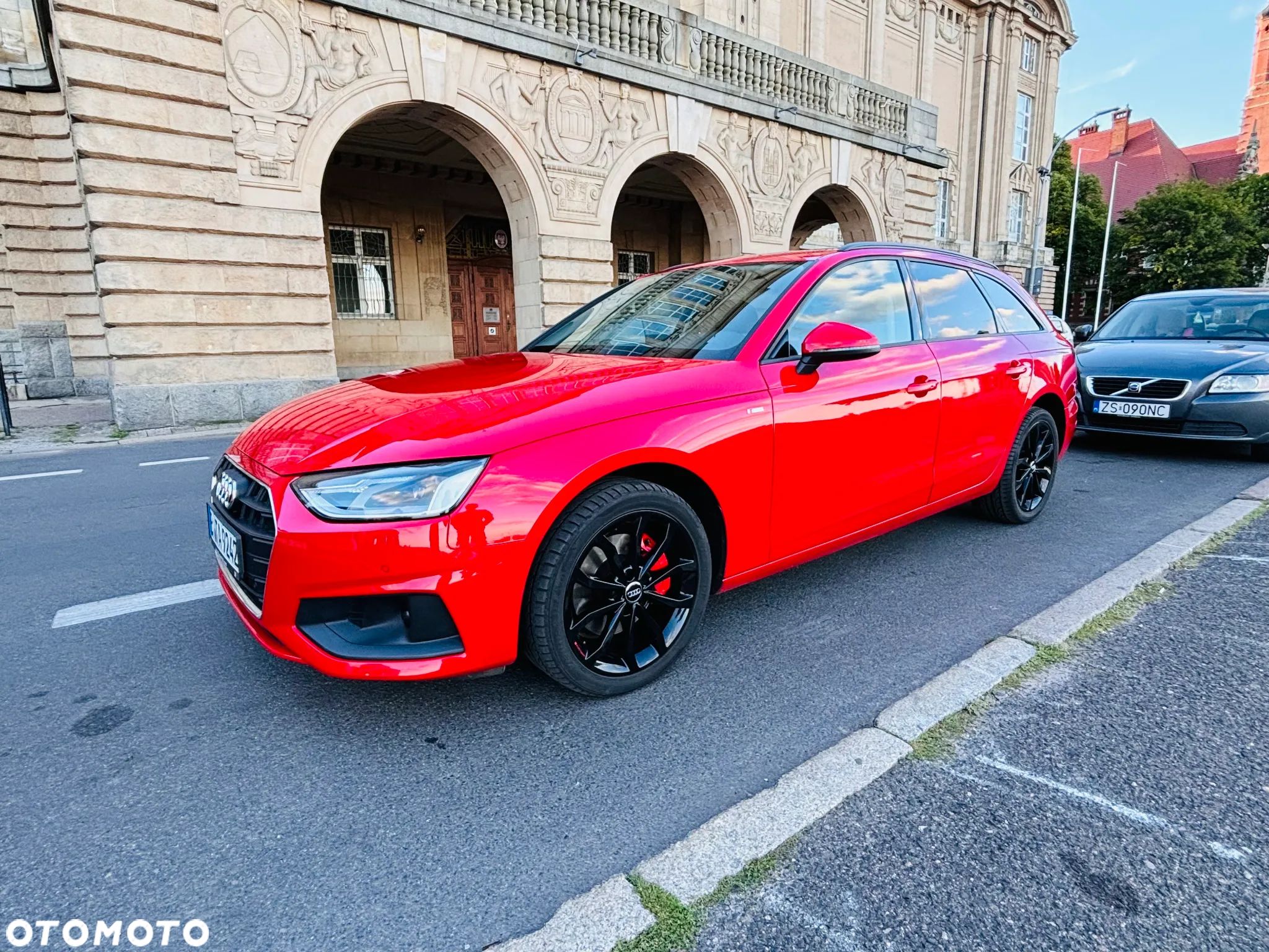 Audi A4 - 1