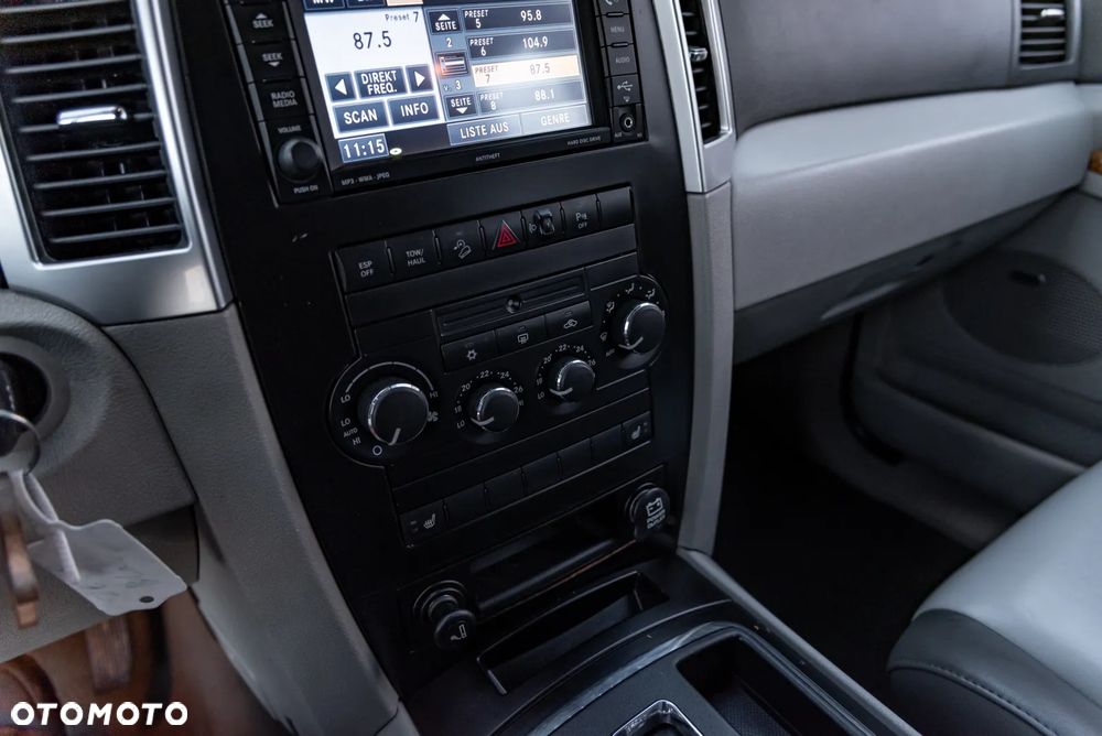 Jeep Grand Cherokee 4.7 4x4 Limited - 34
