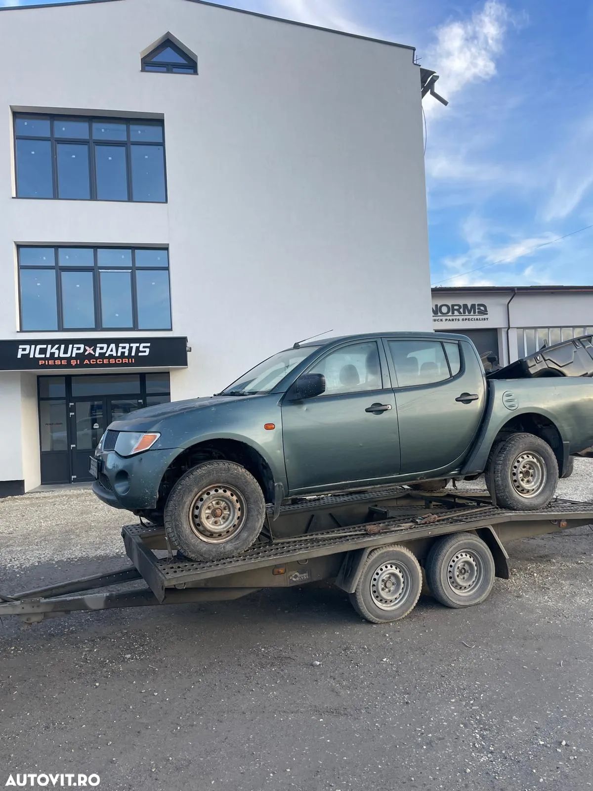 Dezmembrez Mitsubishi L200 2.5 Diesel 2006-2014 - 1
