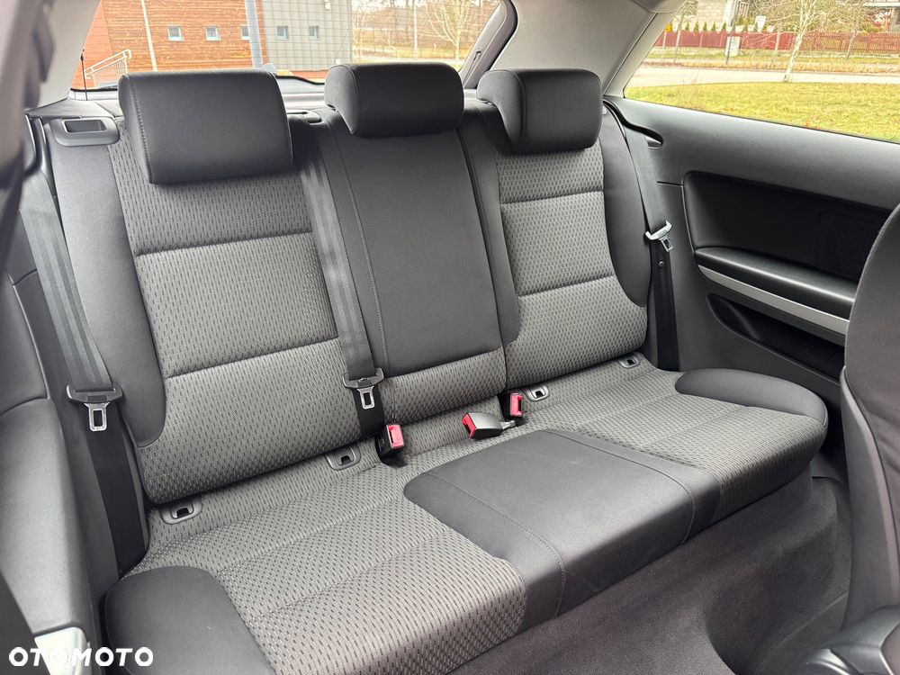 Audi A3 3-drzwiowe 2.0 TDI Ambiente - 27