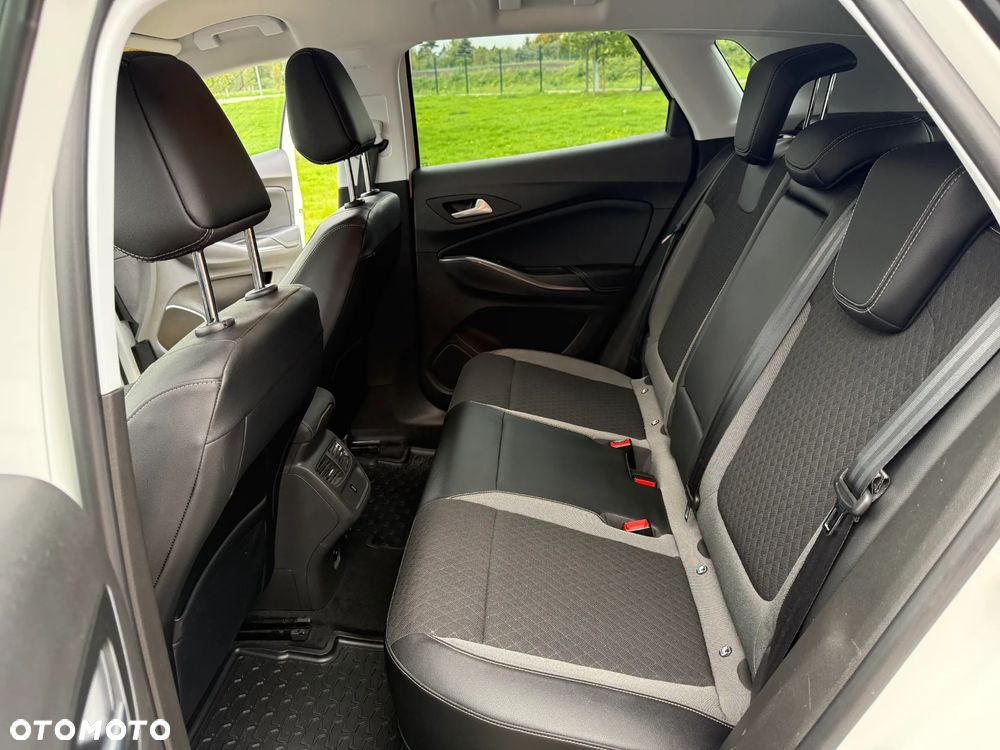 Opel Grandland X 1.6 T PHEV 4x4 Ultimate - 10