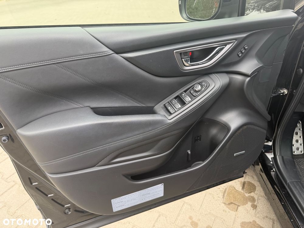 Subaru Forester 2.0i-L Platinum (EyeSight) Lineartronic - 25