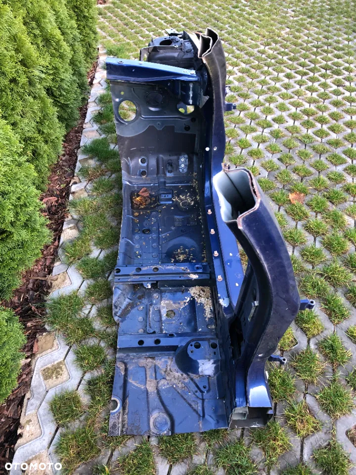 BMW E90 Błotnik Lewy Prawy Próg Podłużnica Ćwiartka Lewy  475 - 21