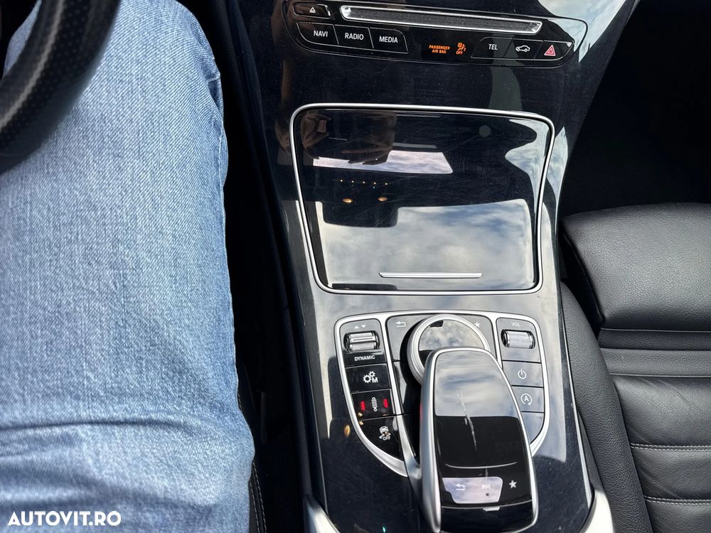 Mercedes-Benz C - 16