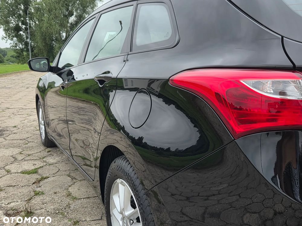 Hyundai i30 1.6 CRDi Premium - 15