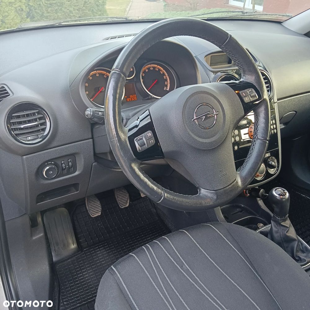 Opel Corsa - 6