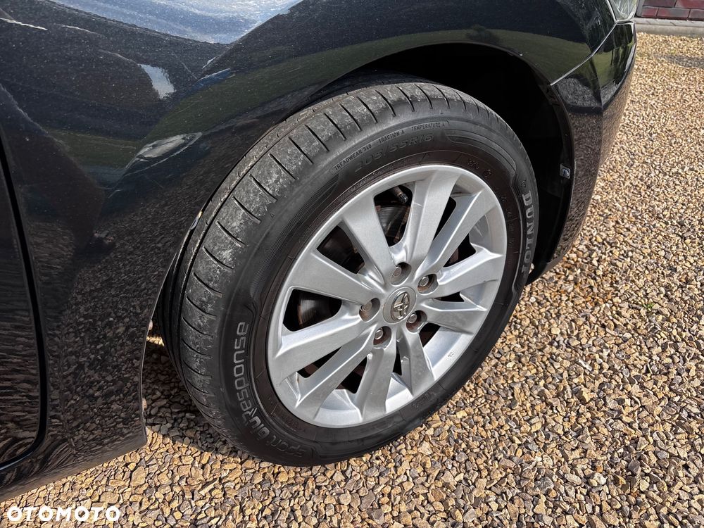 Toyota Auris 1.6 Executive - 20