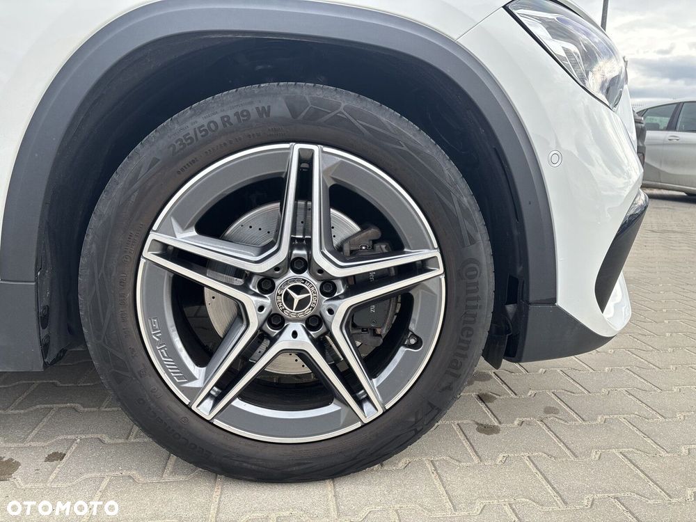 Mercedes-Benz GLA 180 mHEV AMG Line 7G-DCT - 10