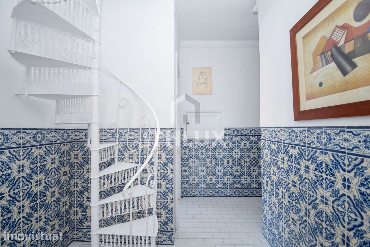 Apartamento T1 , muito central em prédio familiar - Grande imagem: 4/19