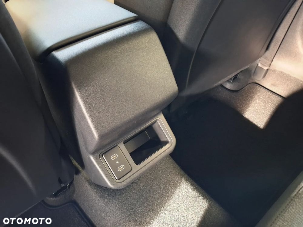 Kia K4 1.6 T-GDI M - 24