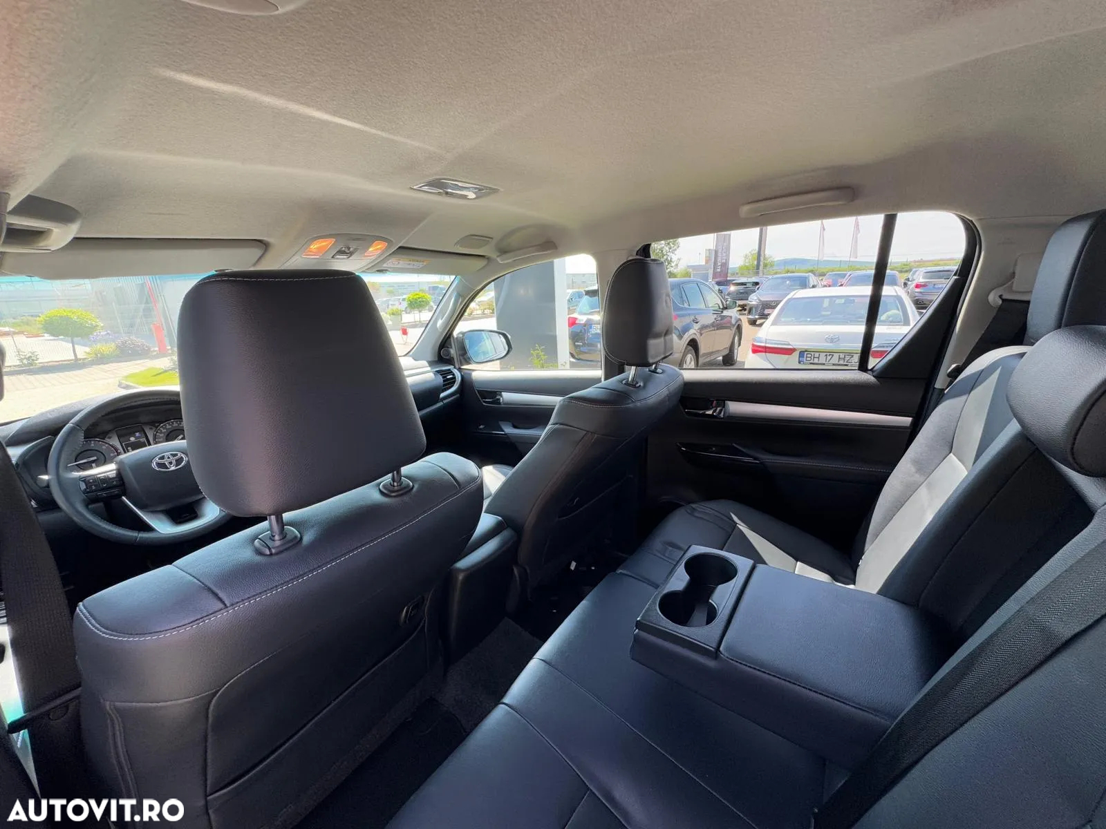 Toyota Hilux 2.4D 150CP 4x4 Double Cab AT Executive - 12