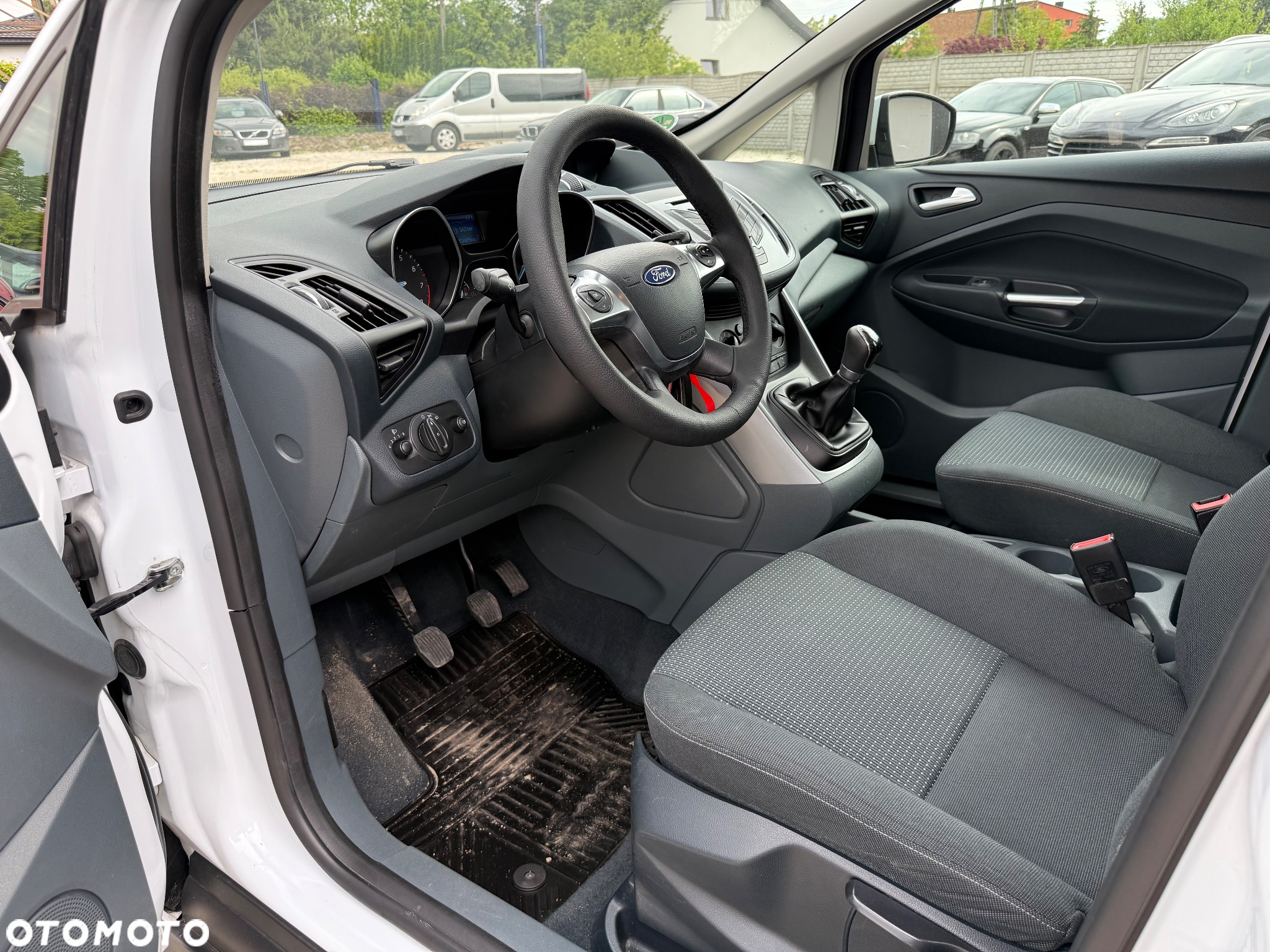 Ford Grand C-MAX 1.6 Titanium - 30