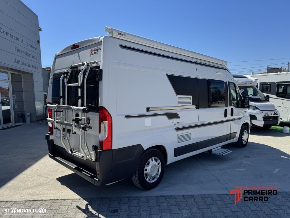 Adria Twin 600 SP cama transversal - 42
