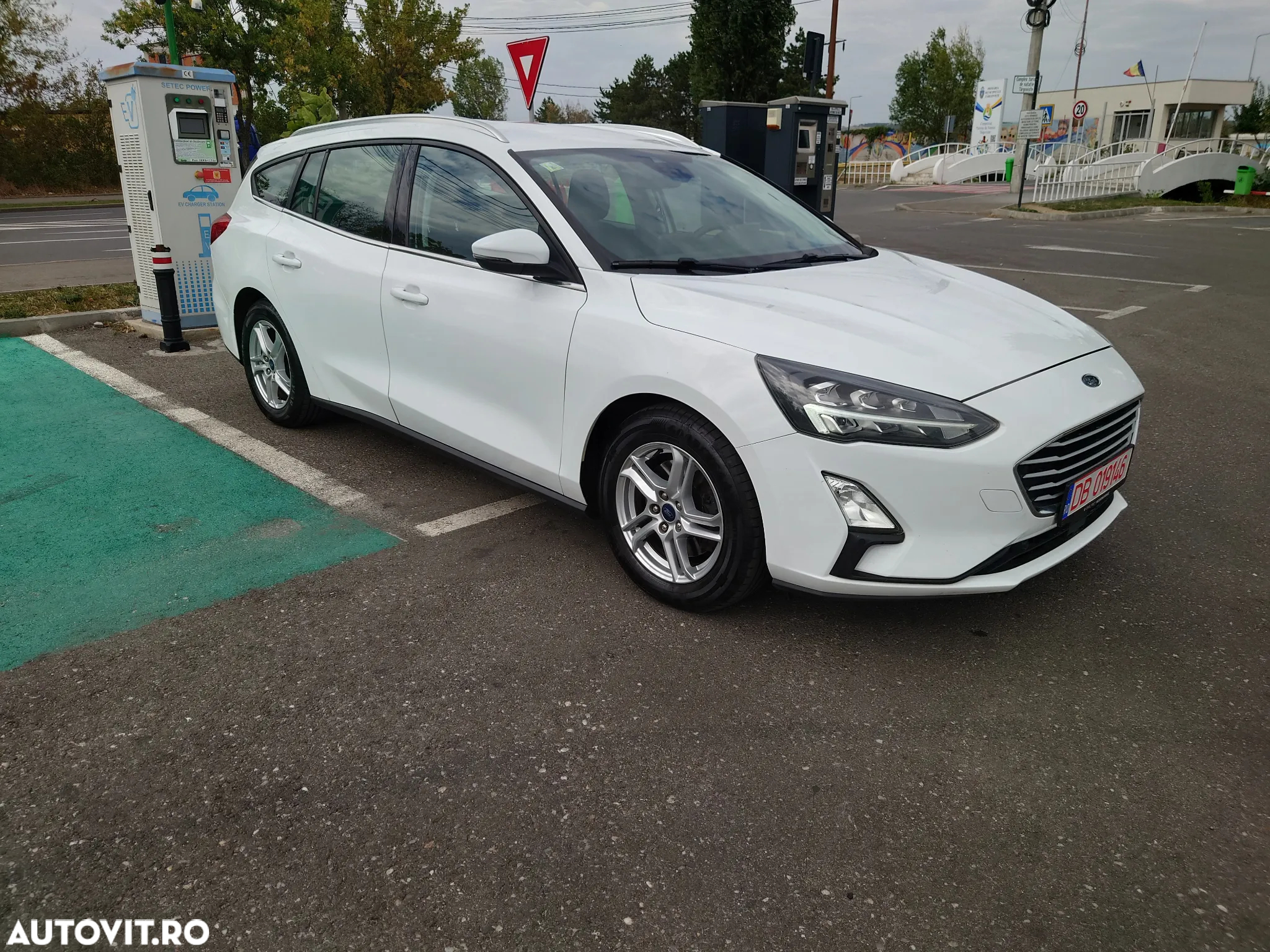 Ford Focus 1.5 EcoBlue Start-Stopp-System Aut. COOL&CONNECT - 10