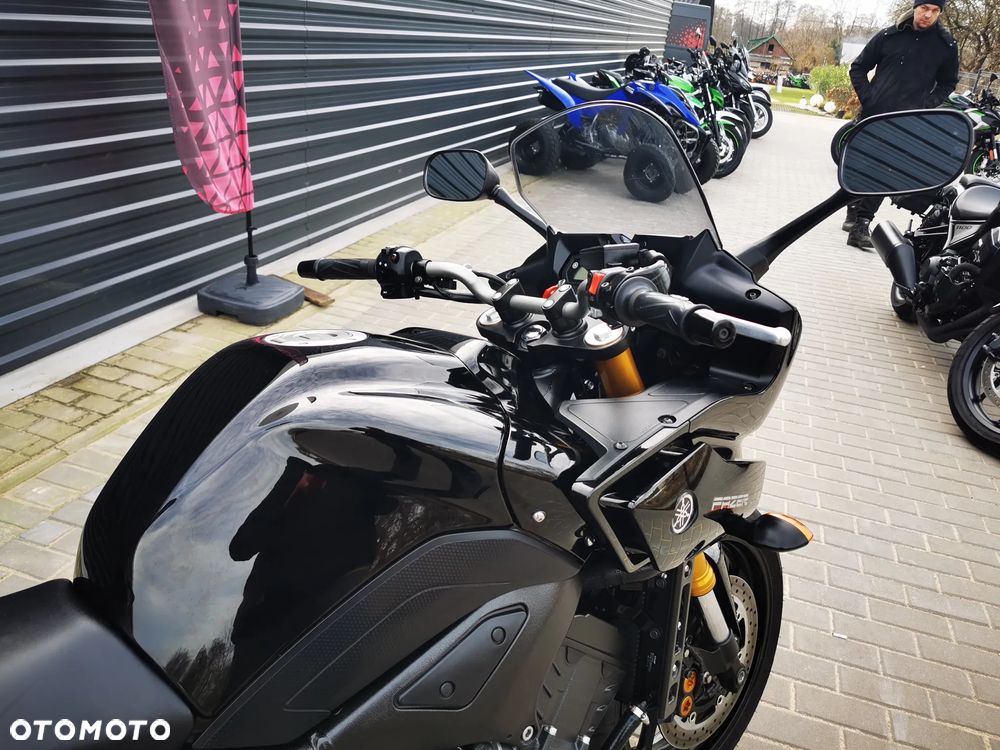 Yamaha FZ8 - 22