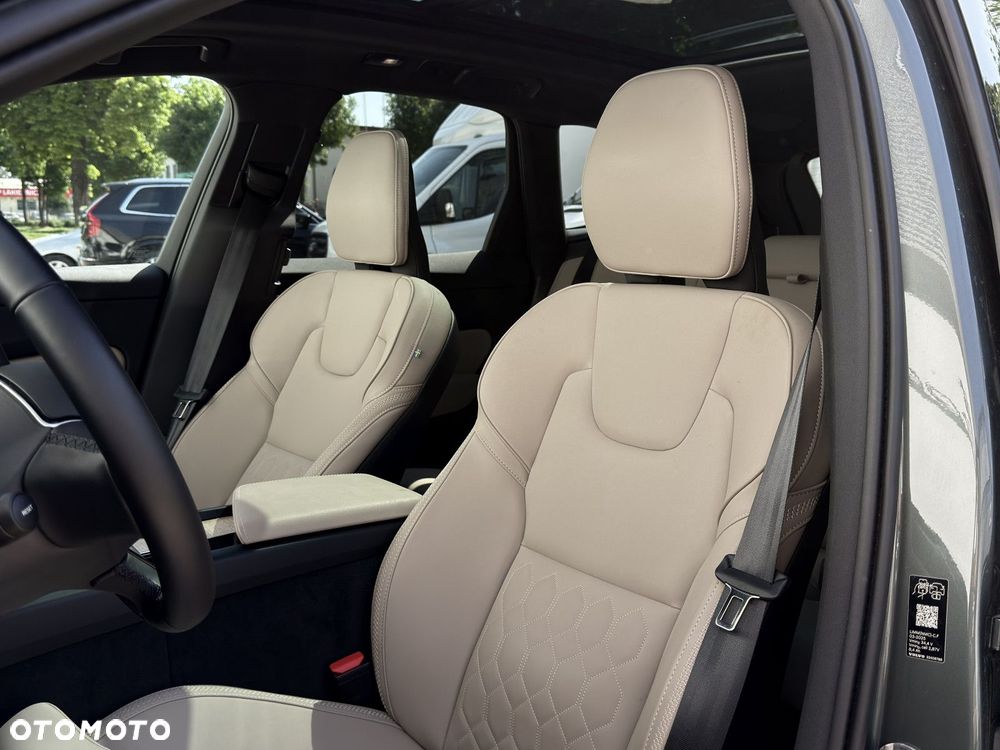 Volvo XC 60 - 22