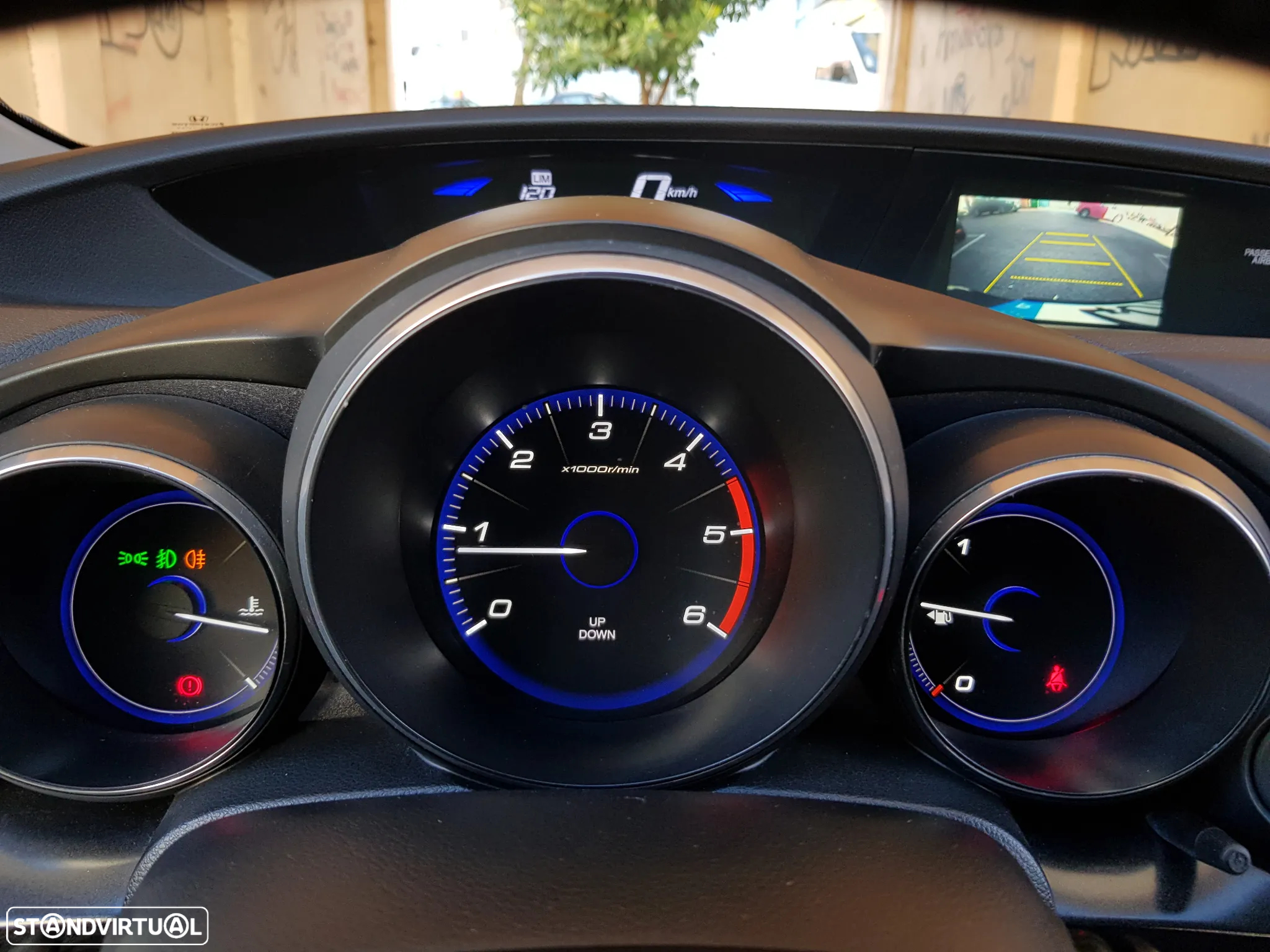 Honda Civic 1.6 i-DTEC Executive - 23
