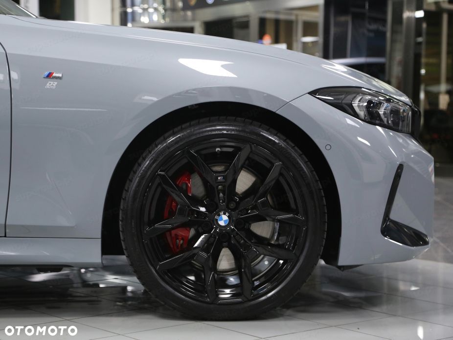 BMW Seria 3 330d xDrive mHEV M Sport - 18