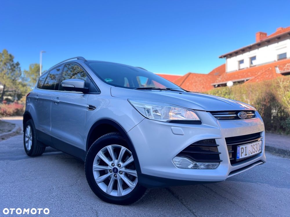 Ford Kuga 2.0 TDCi 2x4 Titanium - 1