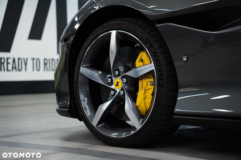 Ferrari Portofino M - 8
