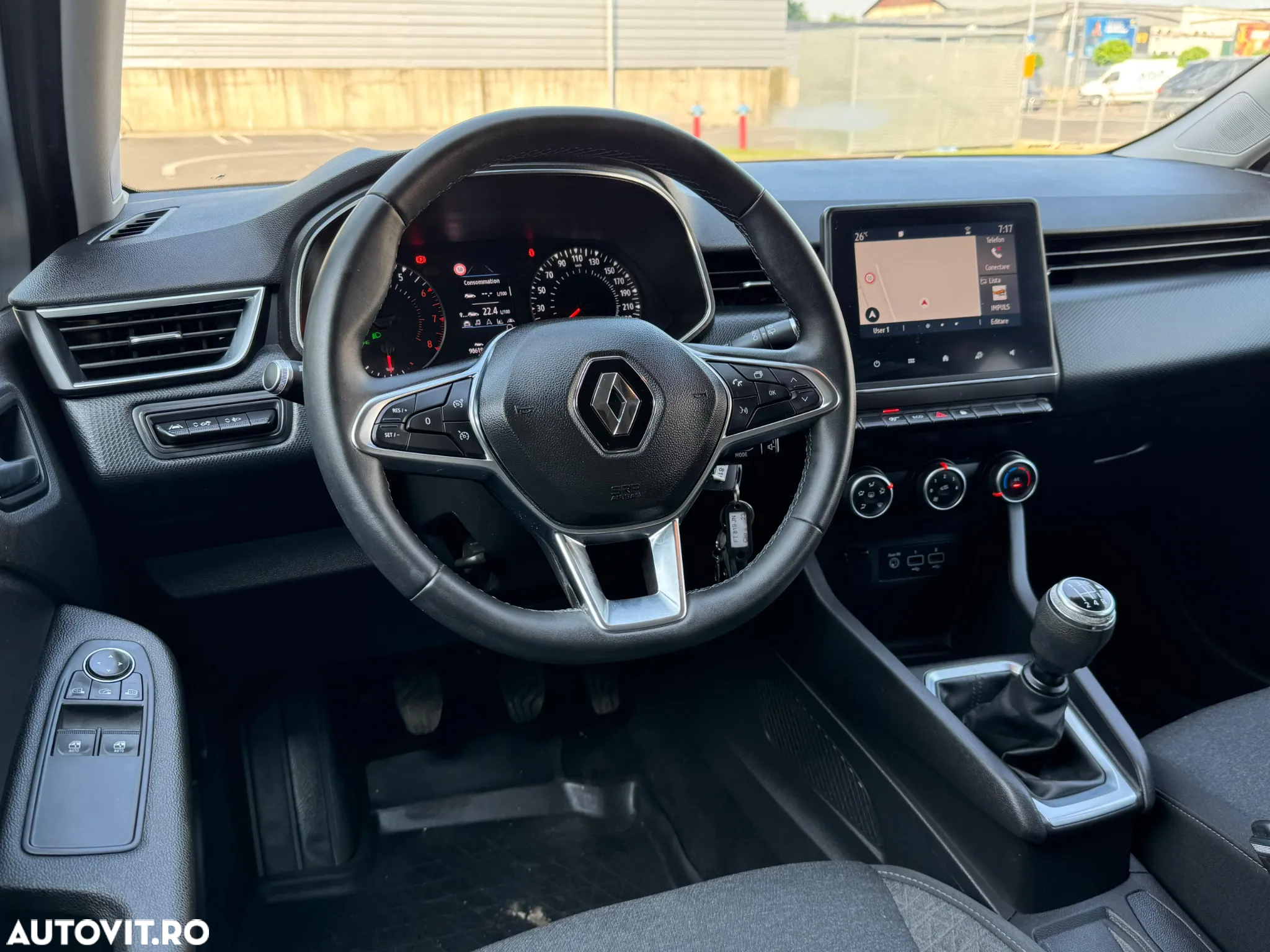 Renault Clio TCe 100 BUSINESS EDITION - 12