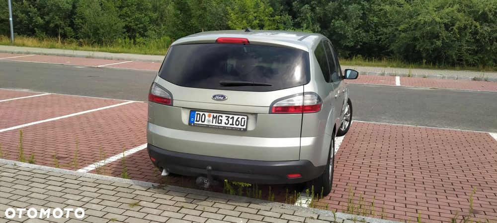 Ford S-Max - 4
