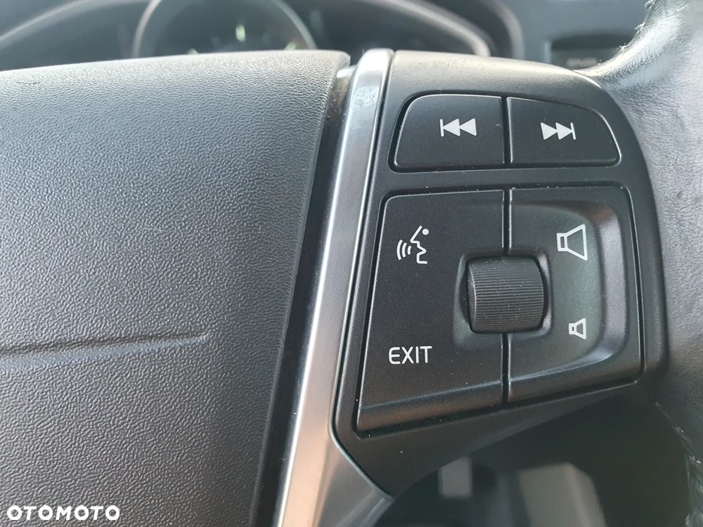 Volvo V40 - 15