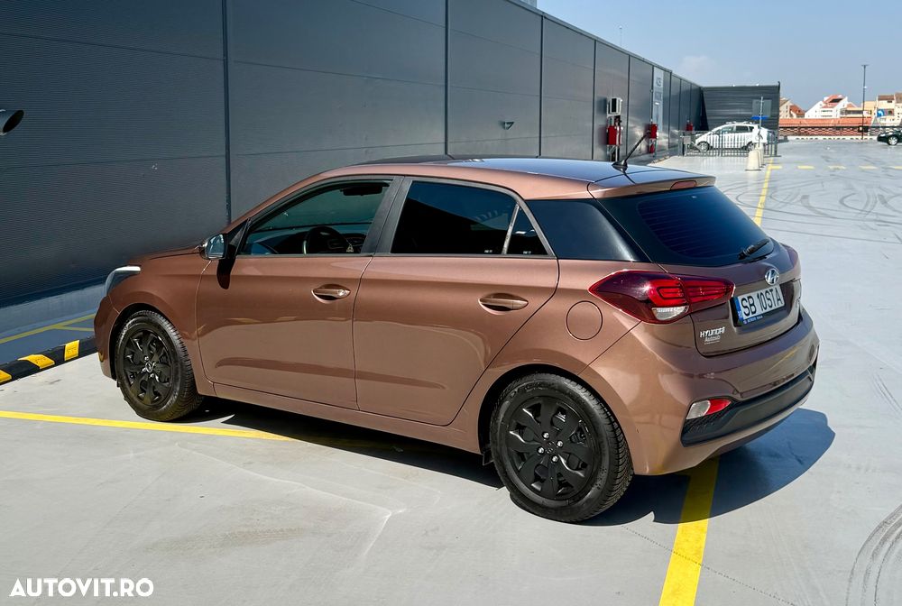 Hyundai i20 - 3