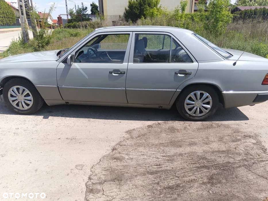 Mercedes-Benz W124 (1984-1993) - 3