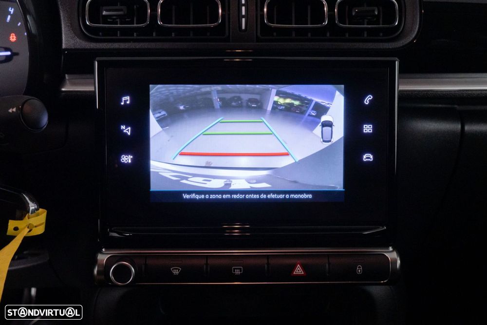 Citroën C3 1.2 PureTech Shine Pack - 21