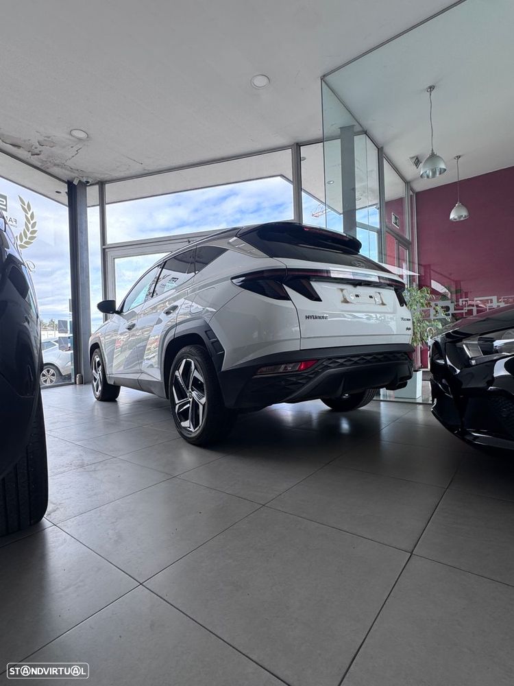 Hyundai Tucson 1.6 T-GDI PHEV e-Vanguard - 4