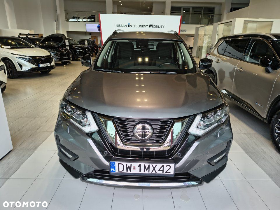 Nissan X-Trail - 2