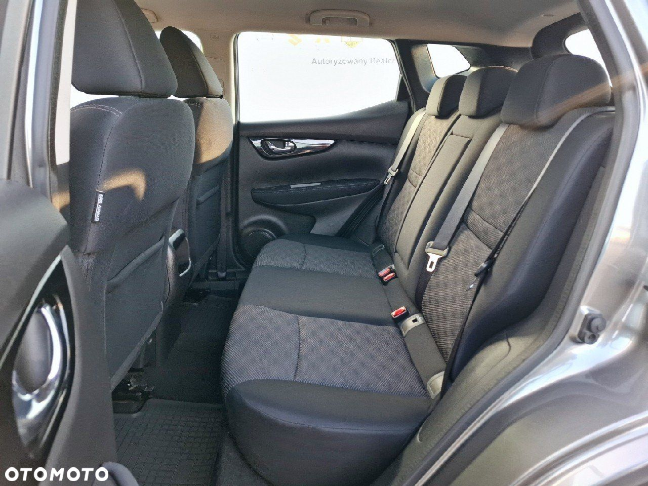 Nissan Qashqai 1.6 DIG-T Acenta - 12