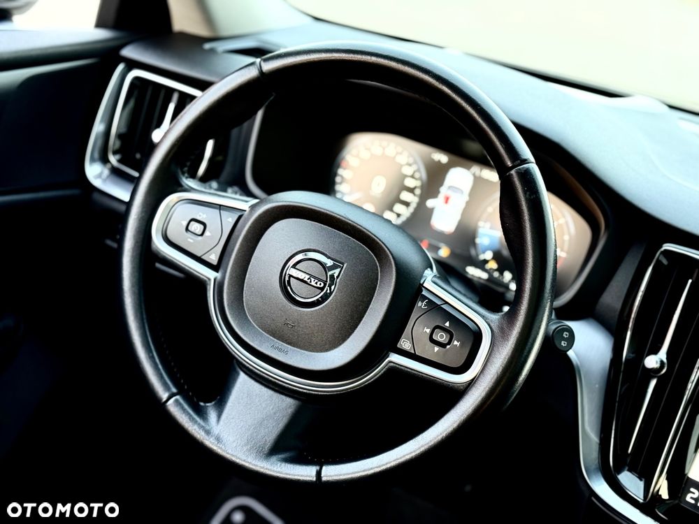 Volvo V60 D3 Geartronic Inscription - 28