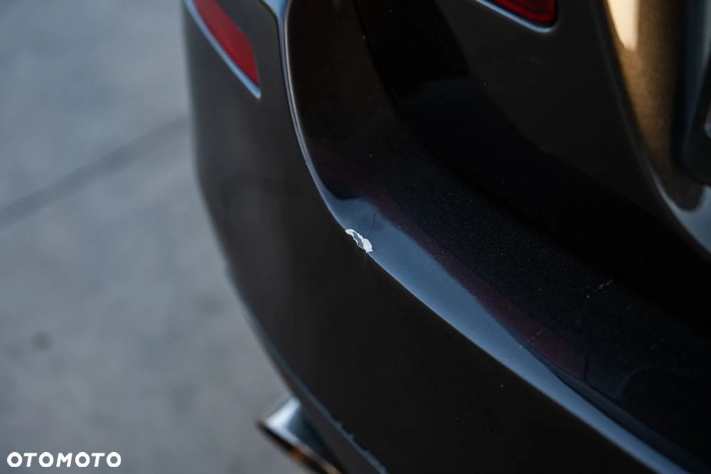 BMW Seria 5 535i xDrive - 23