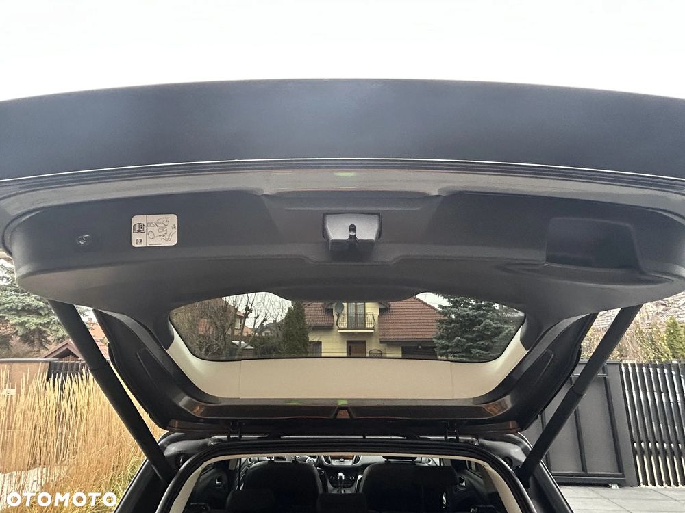 Ford Kuga 1.5 EcoBoost 4x4 Titanium - 15