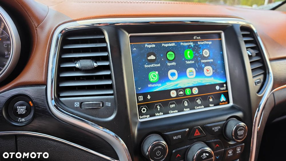 Jeep Grand Cherokee - 15