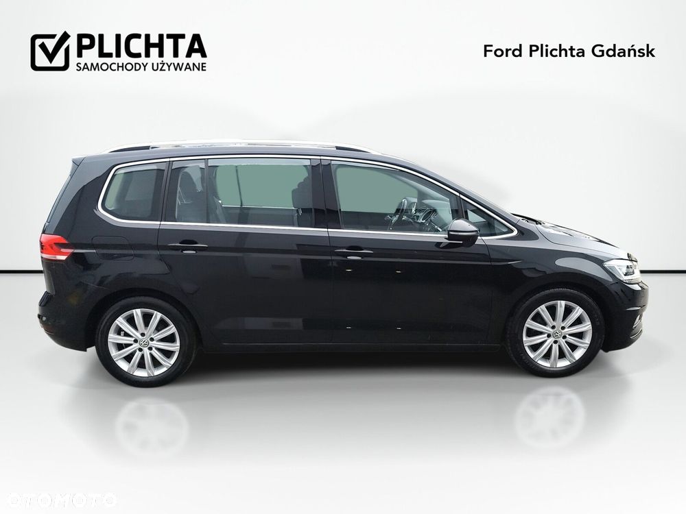 Volkswagen Touran - 4