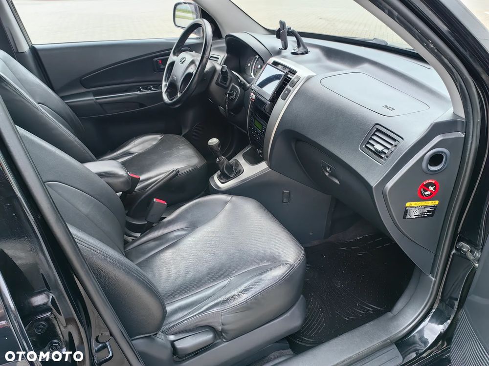 Hyundai Tucson 2.0 Comfort 2WD - 14