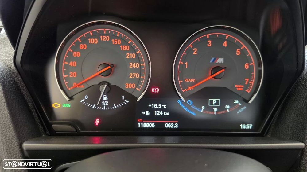 BMW M2 Auto - 49