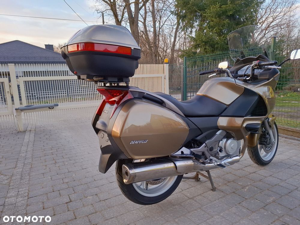 Honda Deauville - 32