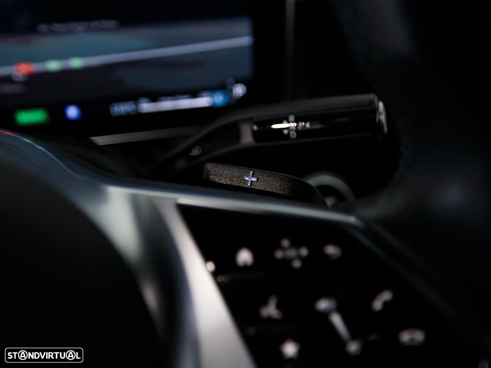 Mercedes-Benz EQE 350+ - 25