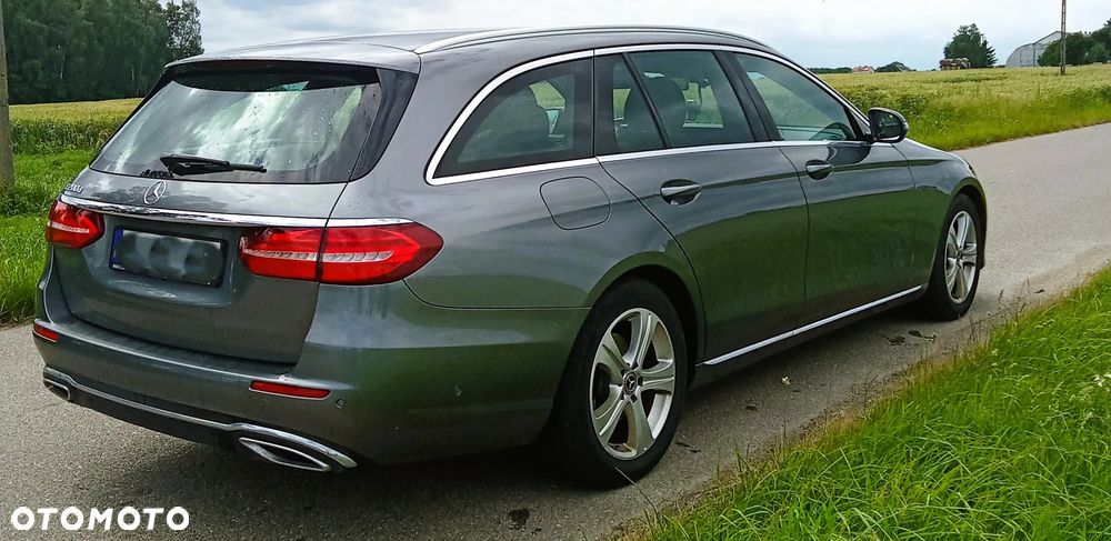 Mercedes-Benz Klasa E 200 d 9G-TRONIC - 4