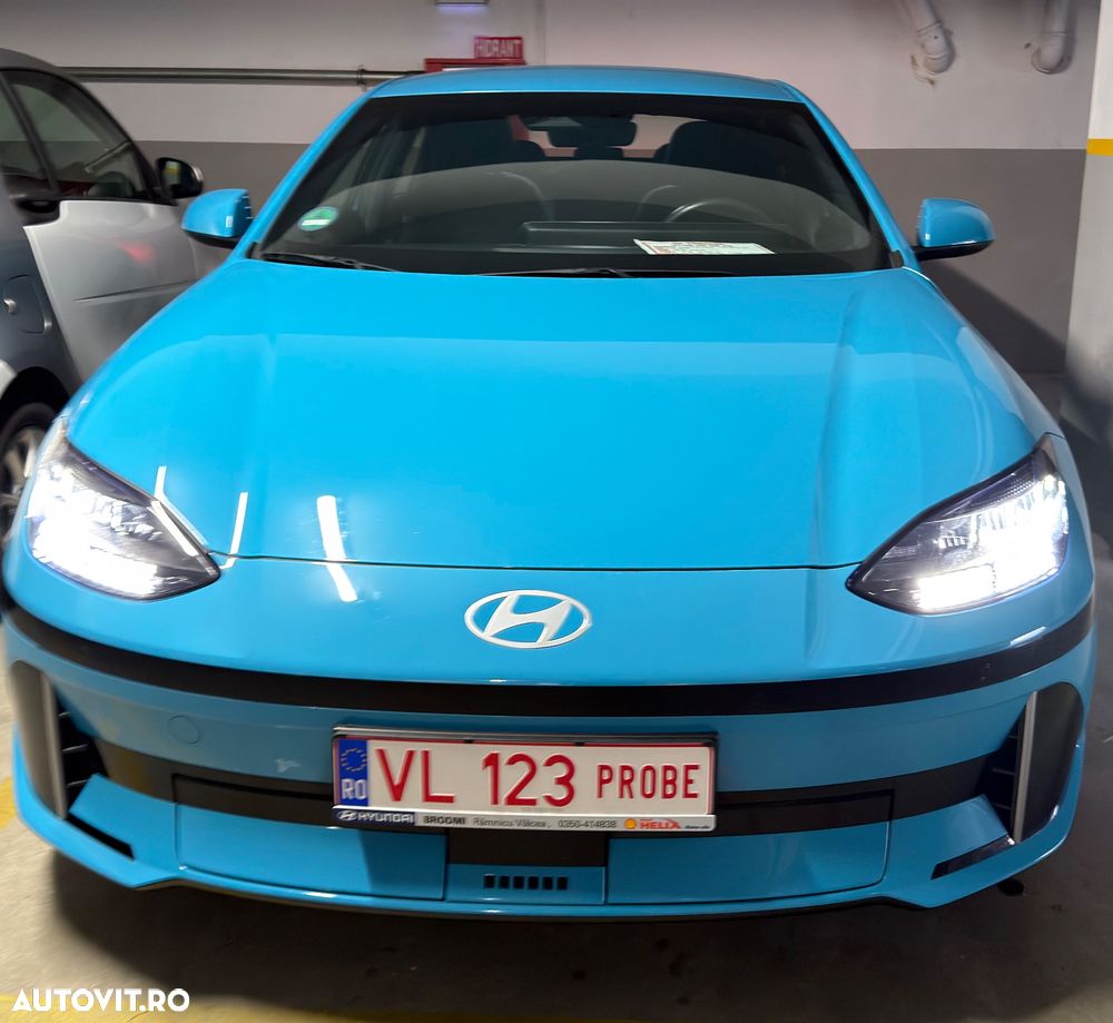 Hyundai IONIQ - 21