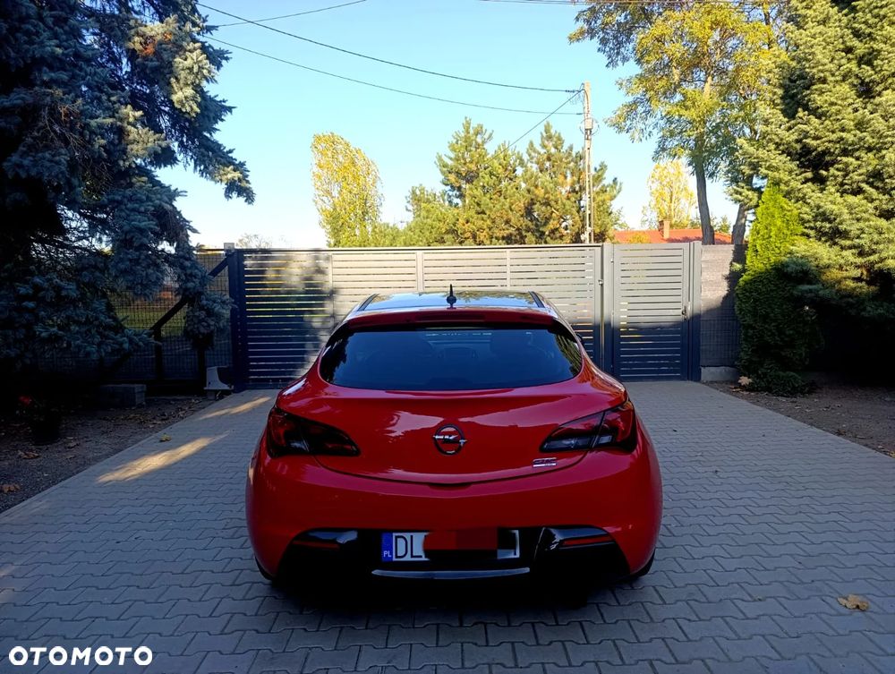 Opel Astra GTC 1.4 Turbo - 5