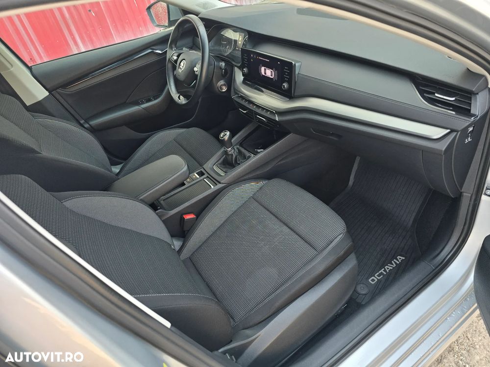 Skoda Octavia 1.5 TSI Ambition - 9