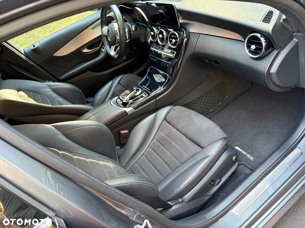 Mercedes-Benz Klasa C 200 4MATIC 9G-TRONIC - 10