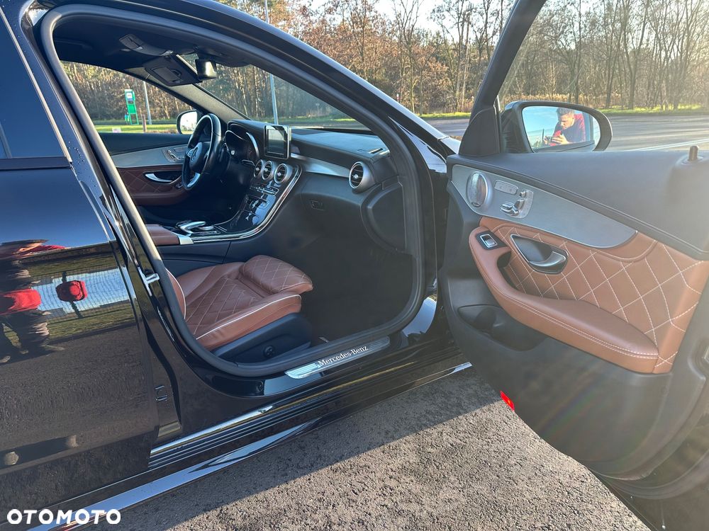 Mercedes-Benz Klasa C 450 AMG 4-Matic 7G-TRONIC - 13