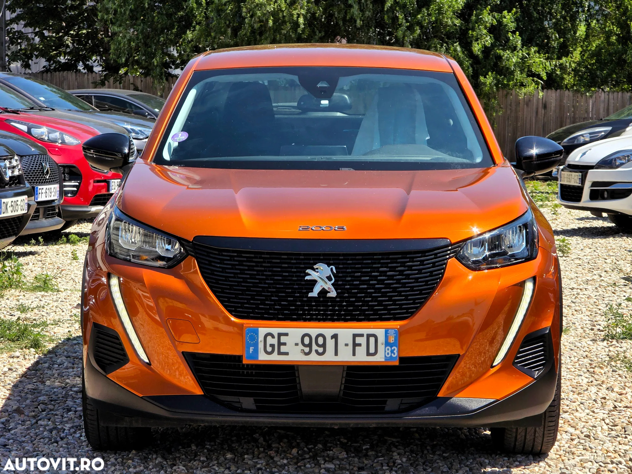 Peugeot 2008 PureTech 130 EAT8 Allure - 2